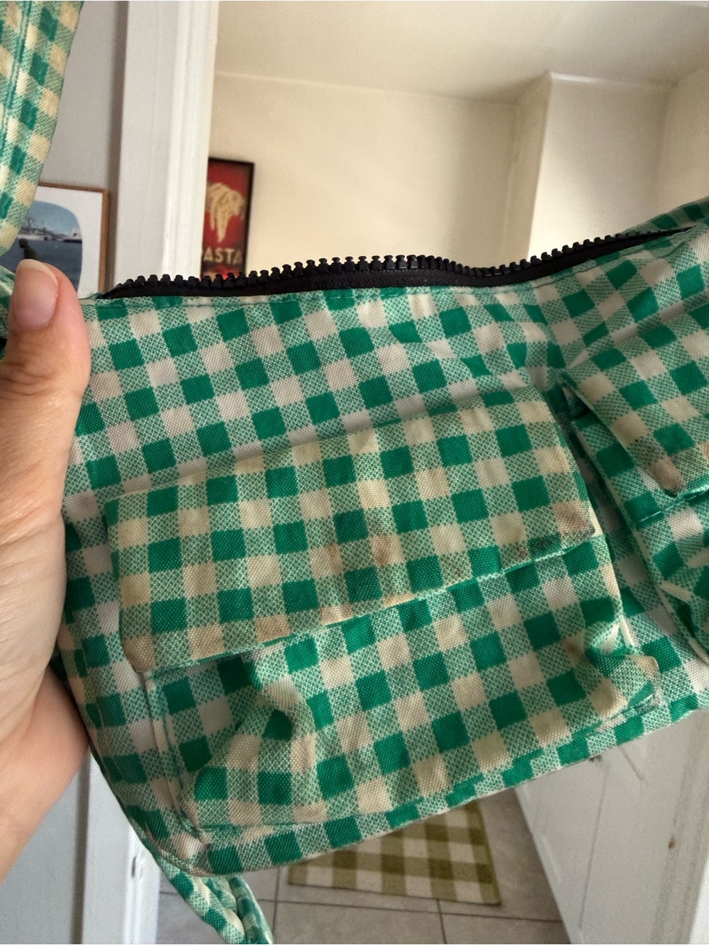 BAGGU cargo shoulder bag green & white gingham - Picture 3 of 9